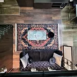 Goldcentral Apartment Art B6
